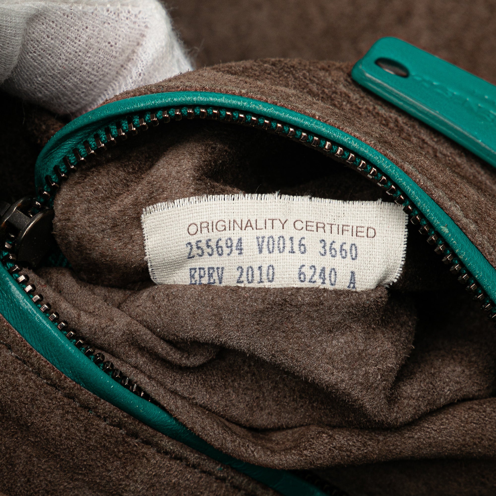 Nappa Intrecciato Cube Shoulder Bag - Image 6