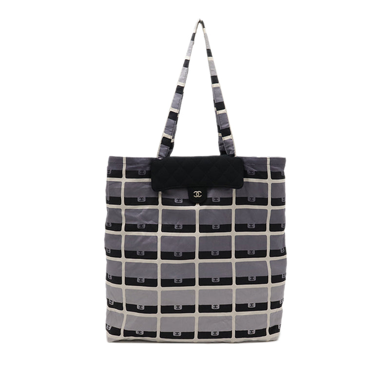 Canvas Graffiti Foldable Shopping Tote in Jersey Flap - Image 9