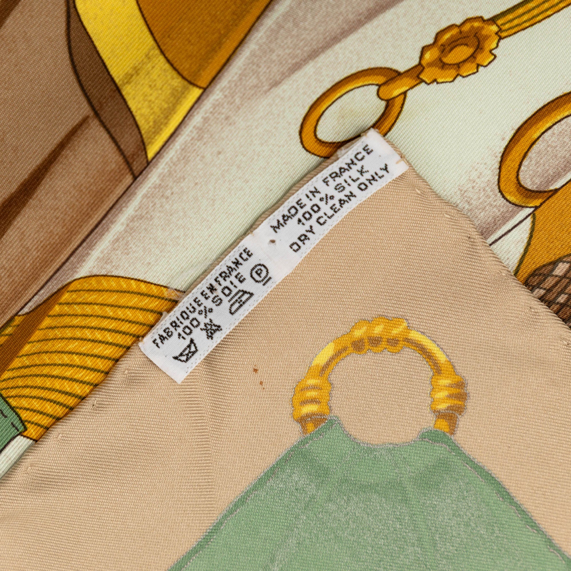 Soleil de Soie Silk Scarf 90 - Image 4
