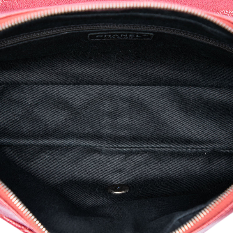 Jumbo Quilted Iridescent Caviar Easy Flap - Image 4