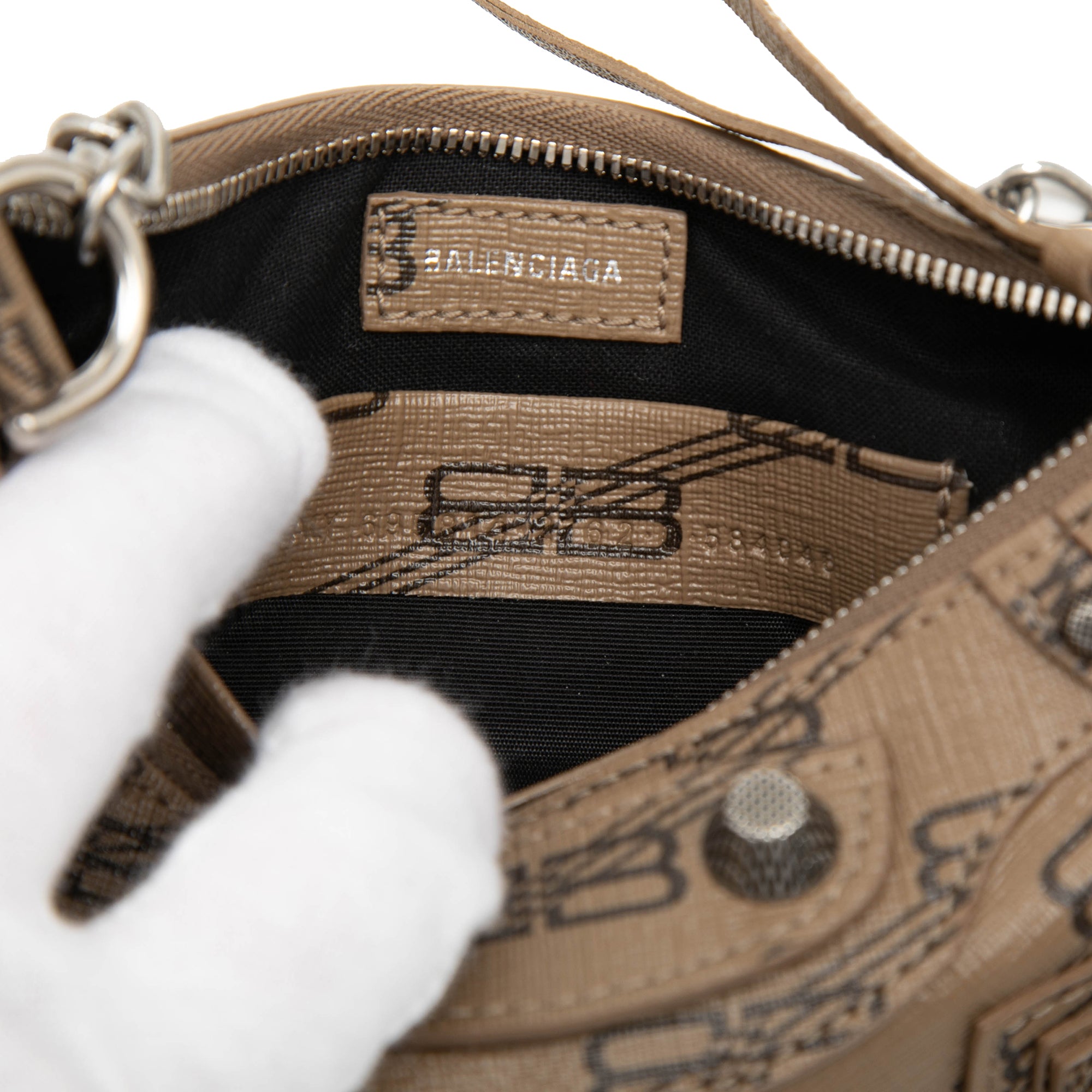 Mini BB Monogram Coated Canvas Le Cagole - Image 6