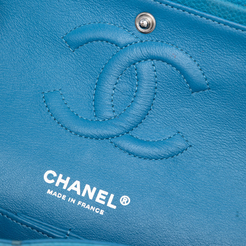 Medium Classic Caviar Double Flap - Image 5