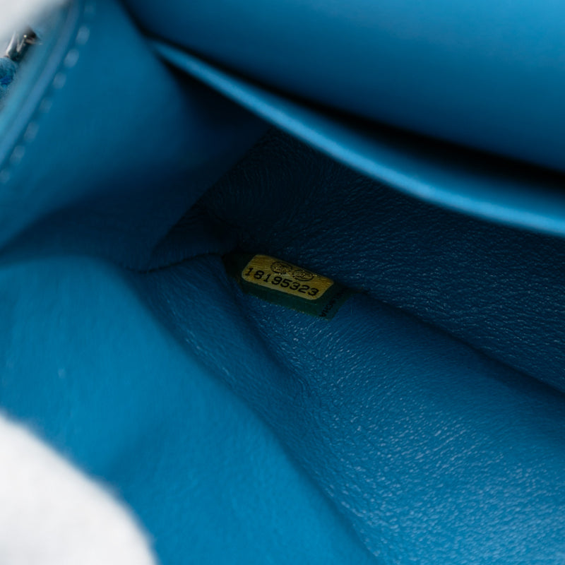 Medium Classic Caviar Double Flap - Image 6