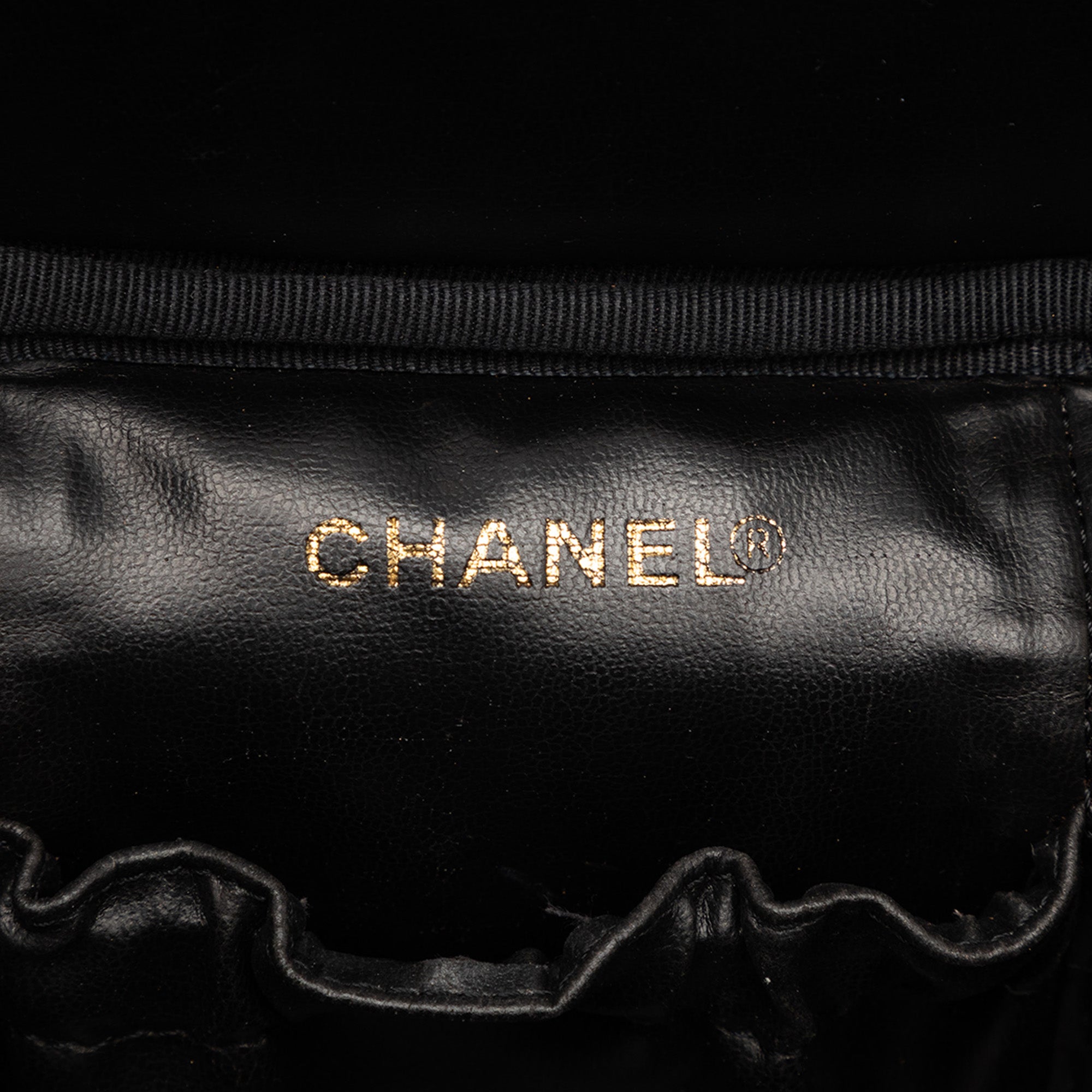 CC Caviar Vanity Bag - Image 5