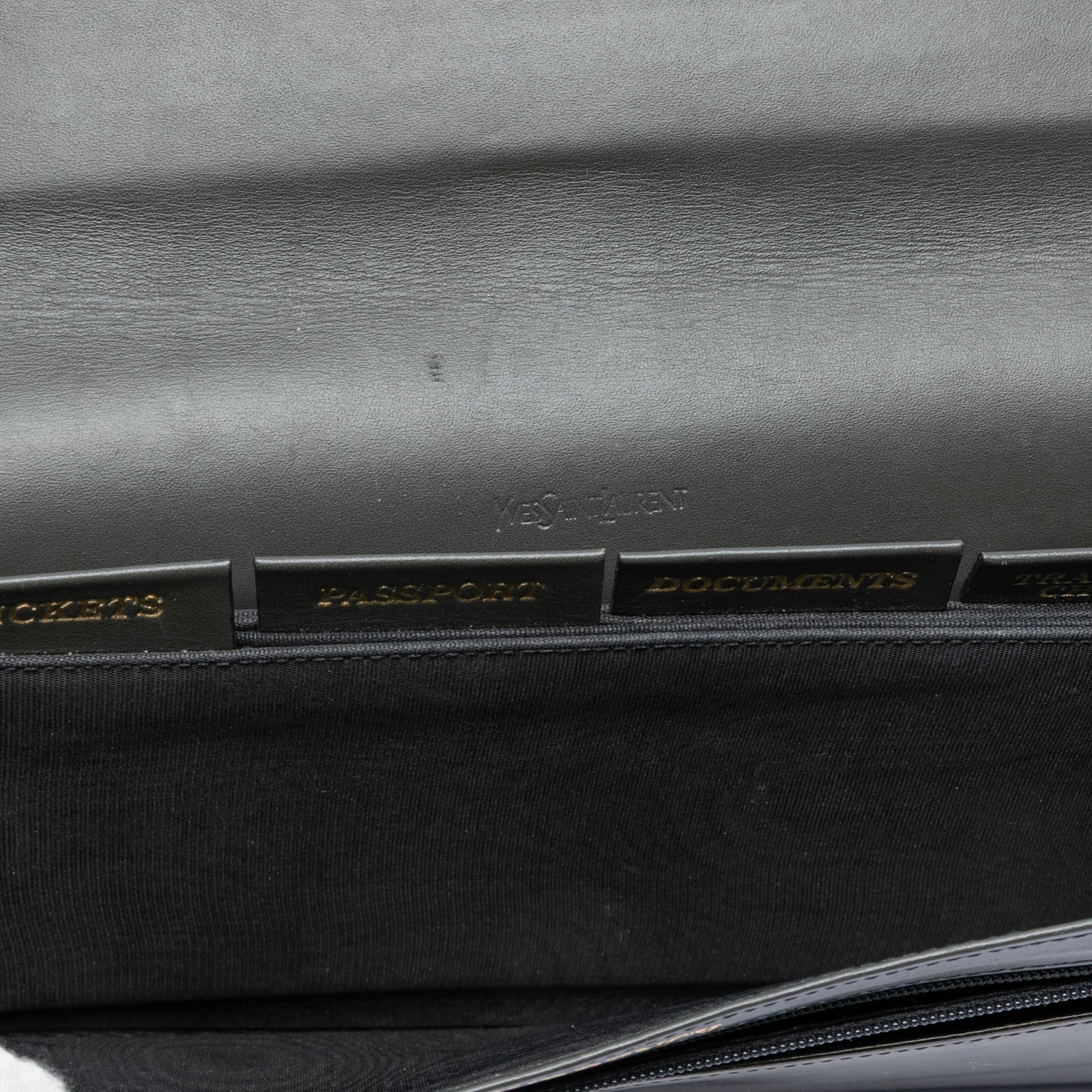 Patent Chyc Ligne Travel Wallet - Image 4