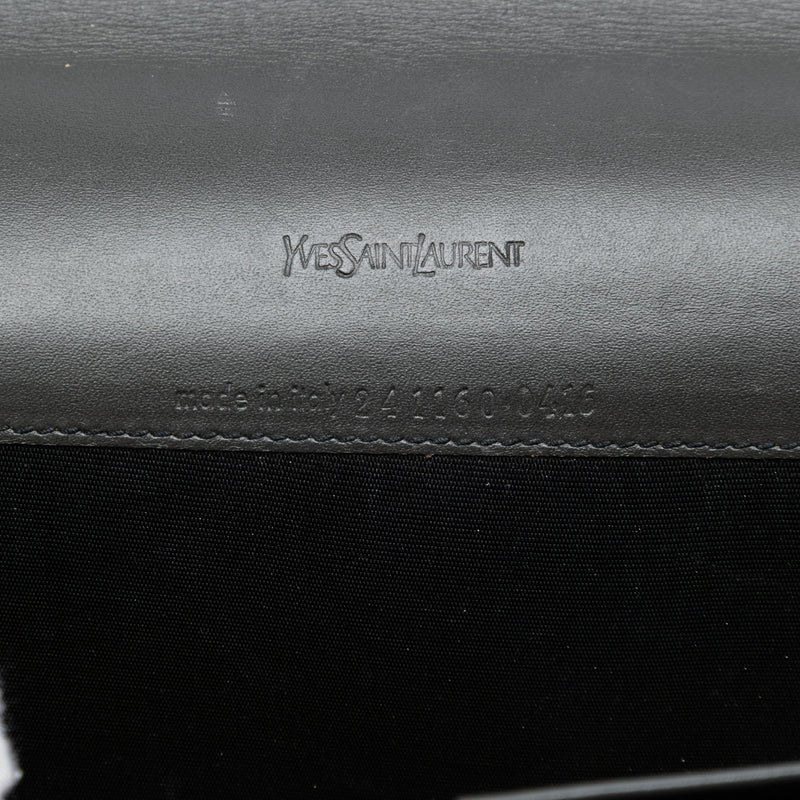 Patent Chyc Ligne Travel Wallet - Image 5