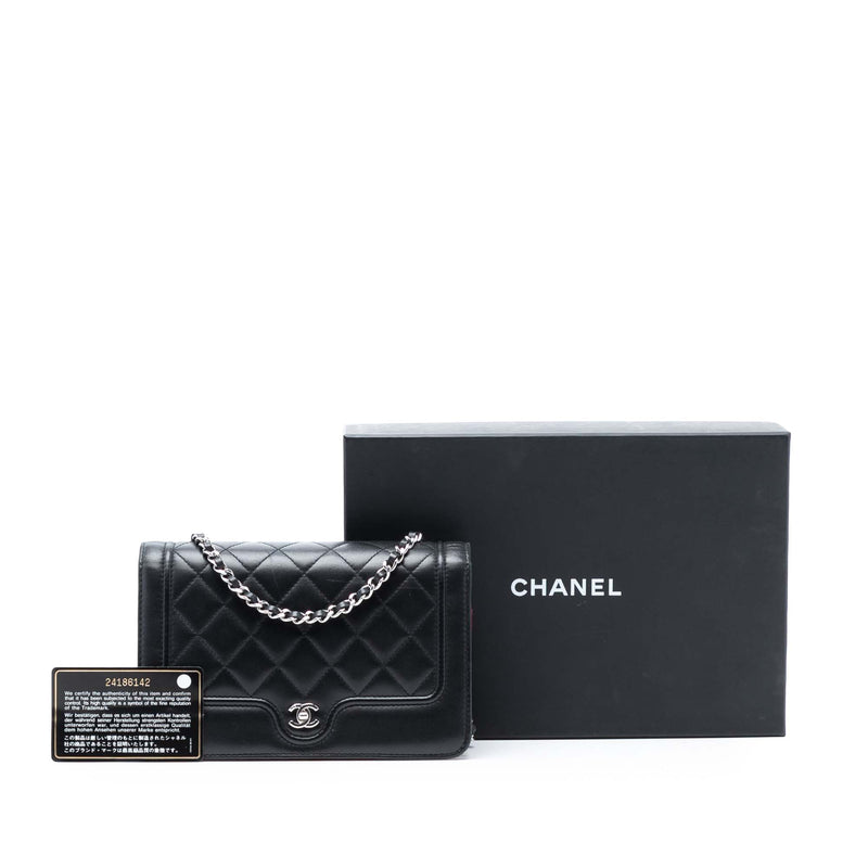 CC Quilted Lambskin Wallet On Chain - Image 8
