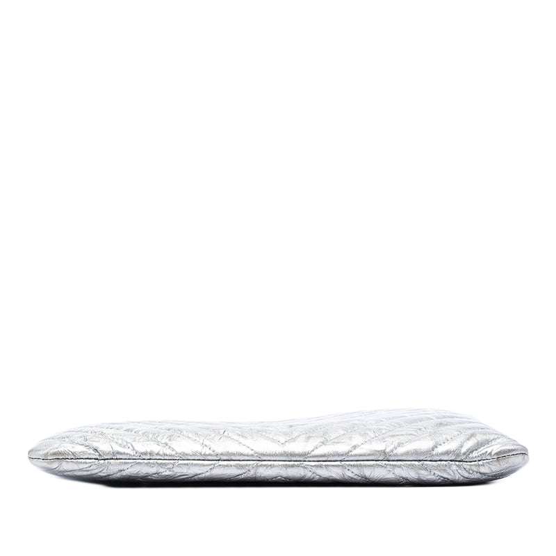 Medium Chevron Metallic Aged Calfskin O Case Clutch - Image 3