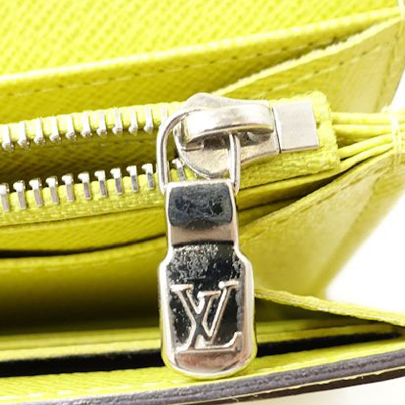 Epi Sarah Long Wallet - Image 8