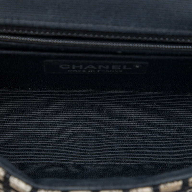 Mini Rectangular Tweed  and Ribbon Logo Single Flap - Image 4