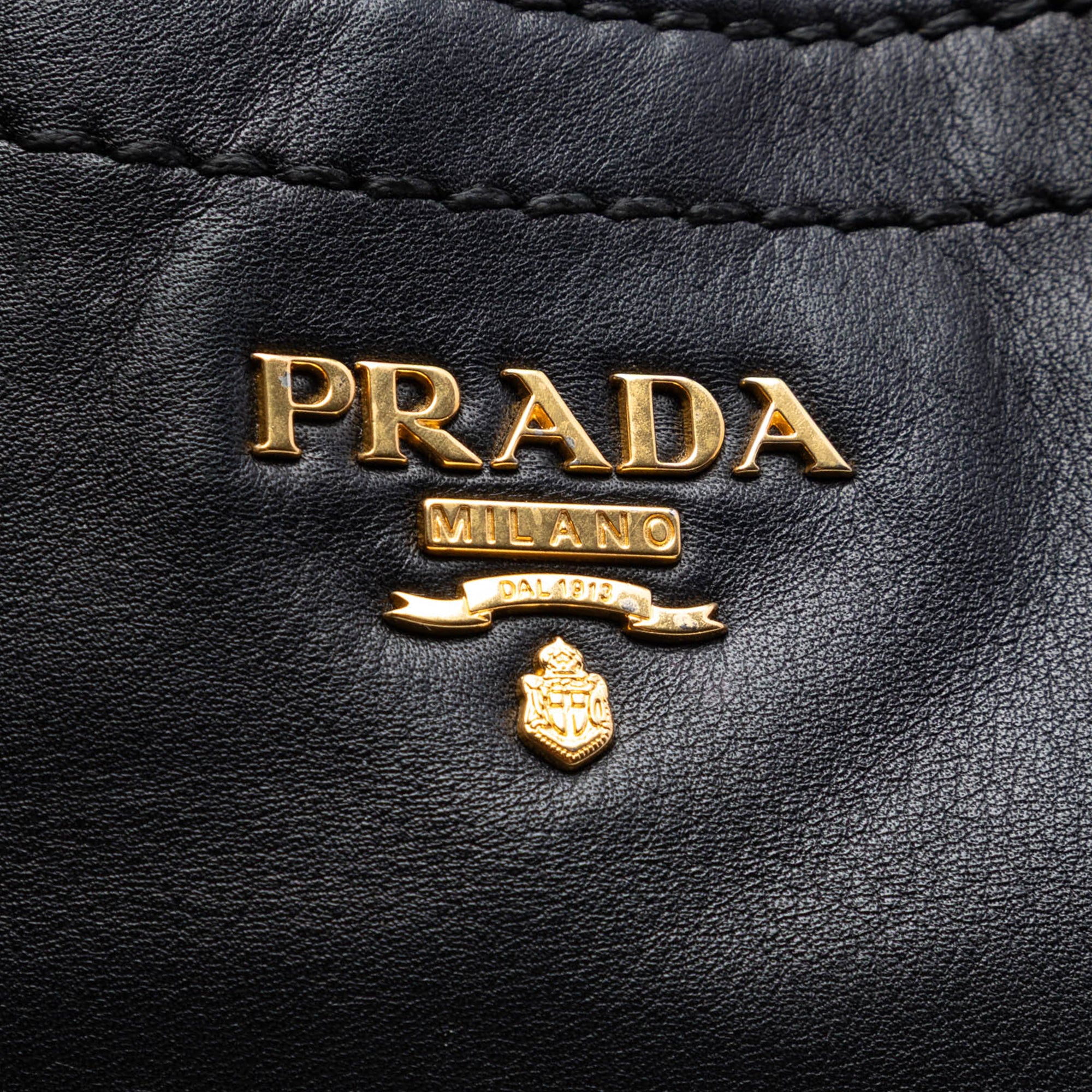 Vitello Lux Shoulder Bag - Image 5