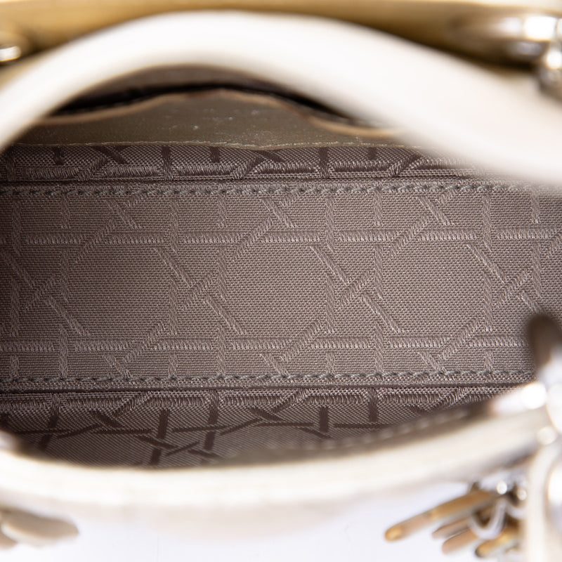 Micro Metallic Crinkled Calfskin Lucky Dior Cannage Lady Dior - Image 4