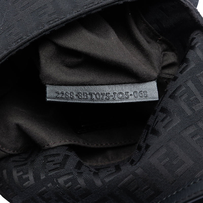 Zucchino Canvas Crossbody - Image 6