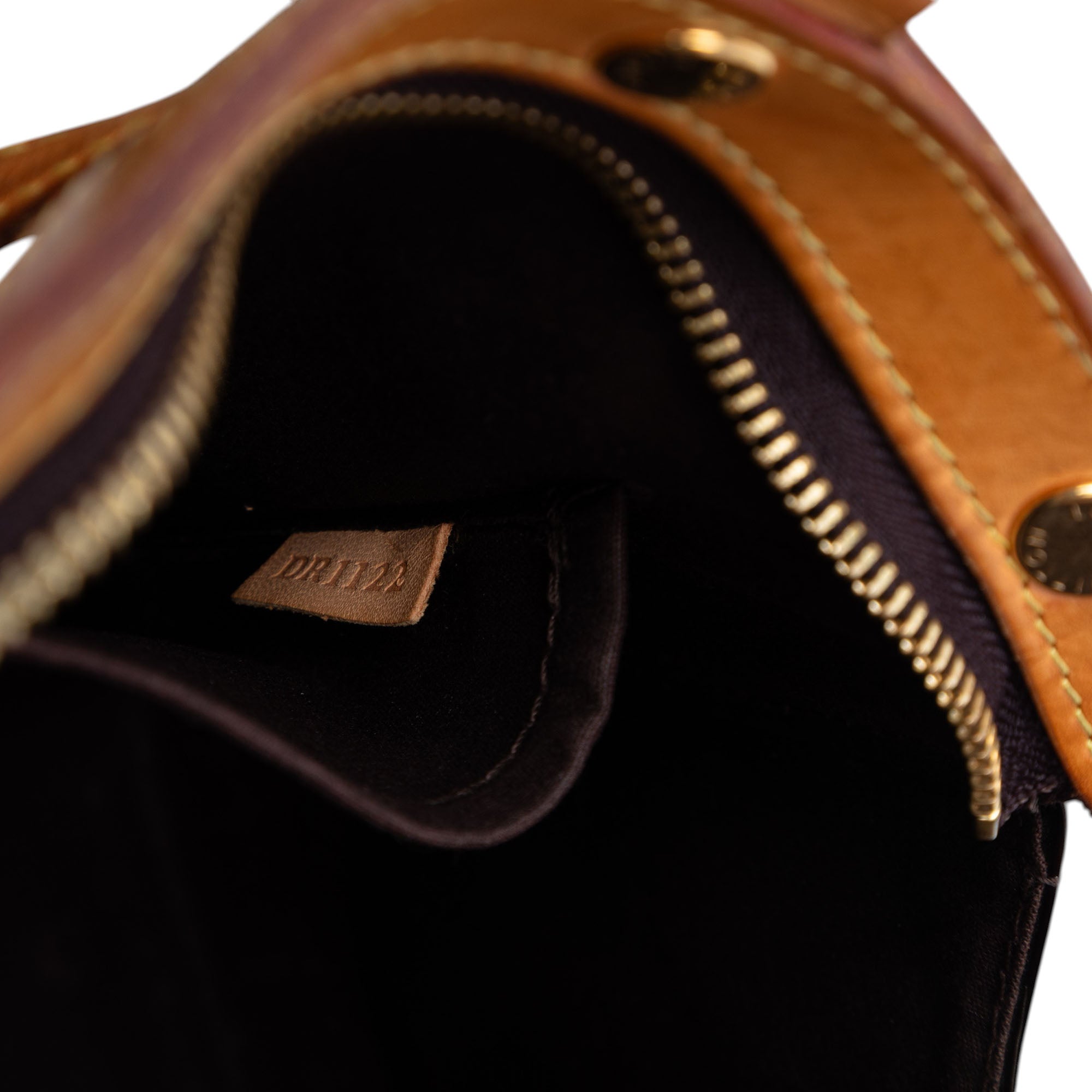 Monogram Vernis Brea MM - Image 6