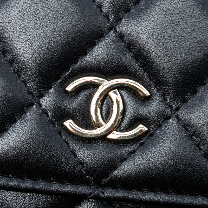 Quilted Lambskin Camellia Bow Card Holder On Chain - Image 6