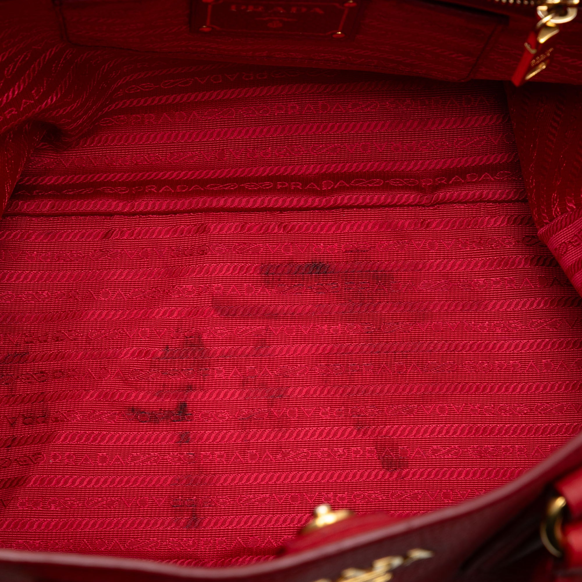 Vitello Daino Open Convertible Tote - Image 4