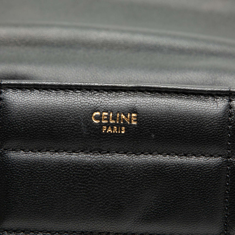 Matelasse Goatskin Monochrome Chain Shoulder Bag - Image 6