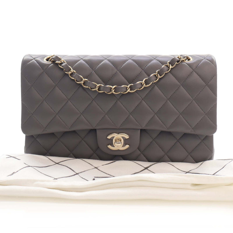 Medium Classic Lambskin Double Flap - Image 15
