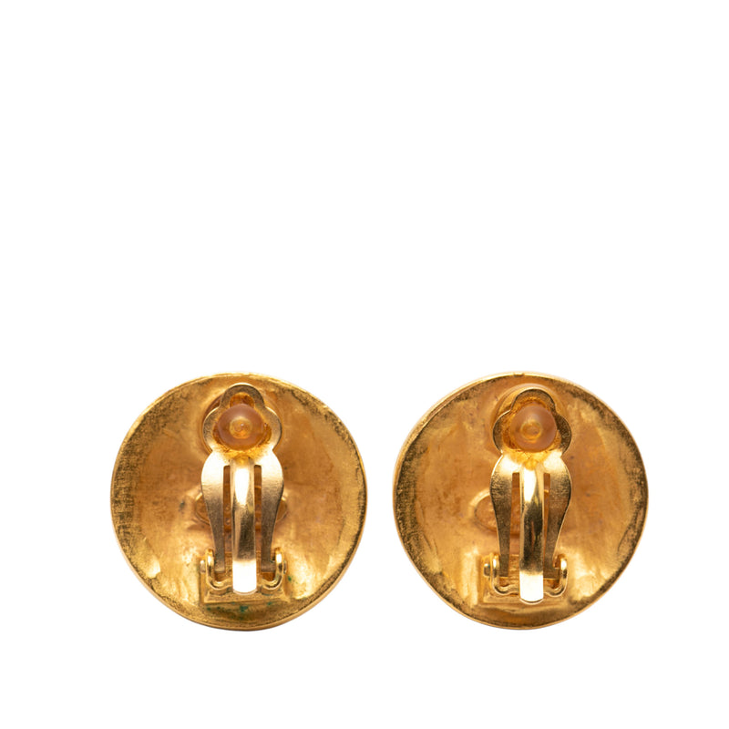 Gold Plated CC Grapevine Round Clip on Earrings - Image 2