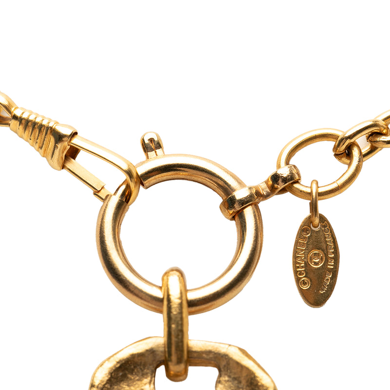 Gold Plated 31 Rue Cambon Plaque Pendant Necklace - Image 3