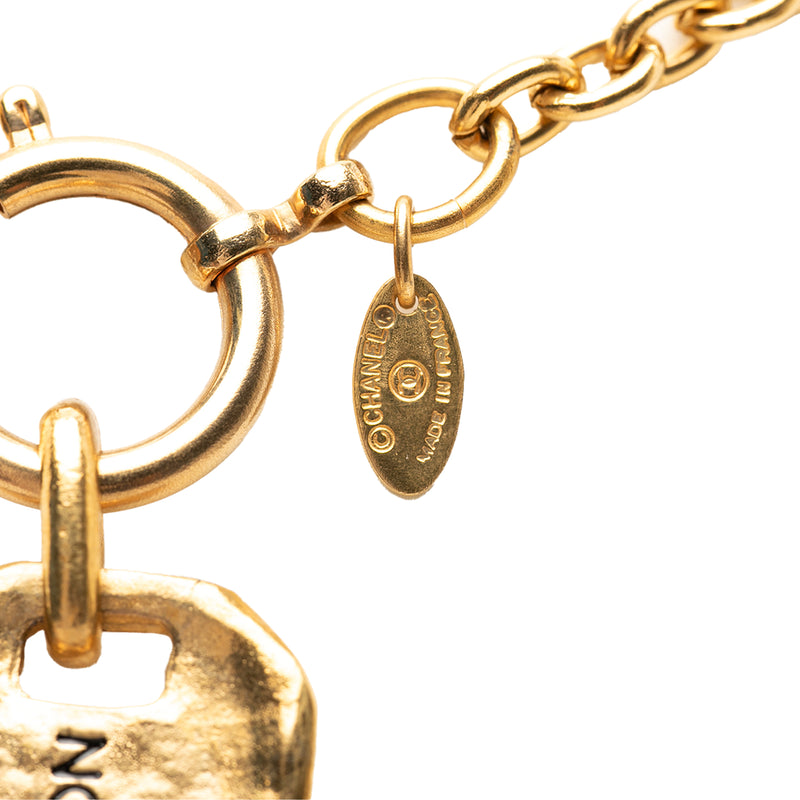 Gold Plated 31 Rue Cambon Plaque Pendant Necklace - Image 4