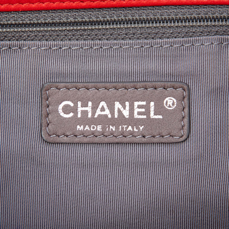 Medium Bicolor Lambskin and Calfskin CC Chain Flap - Image 5