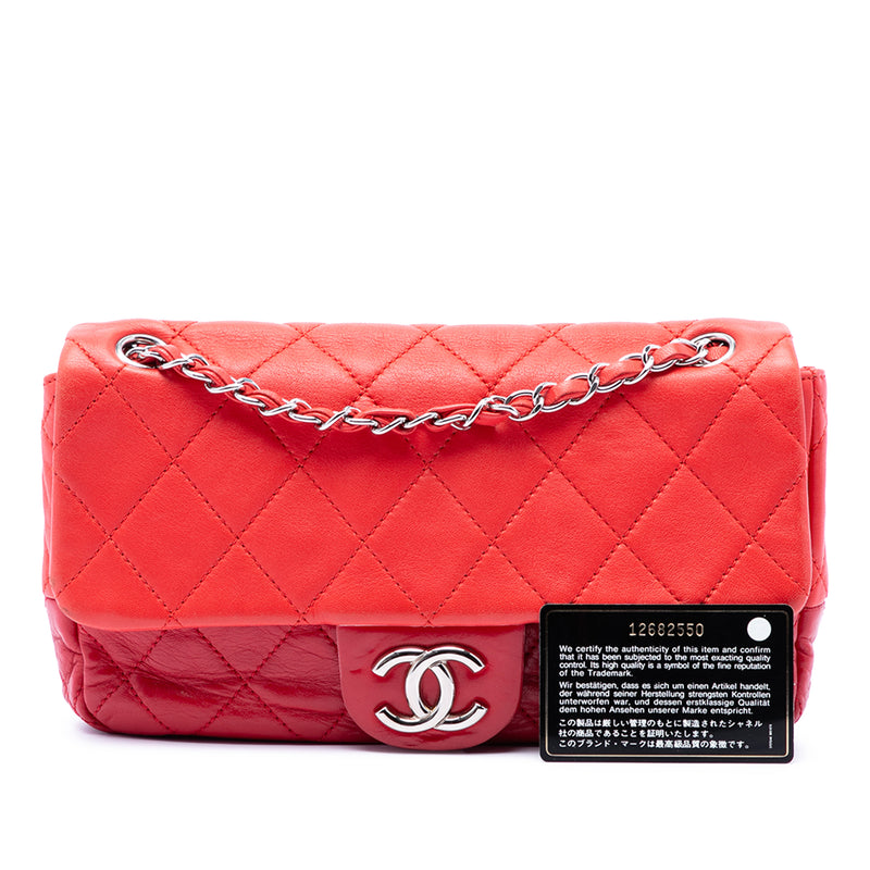 Medium Bicolor Lambskin and Calfskin CC Chain Flap - Image 7