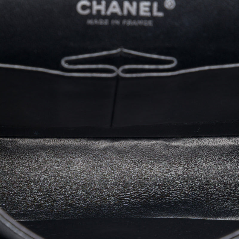 Medium Classic Caviar Double Flap - Image 4
