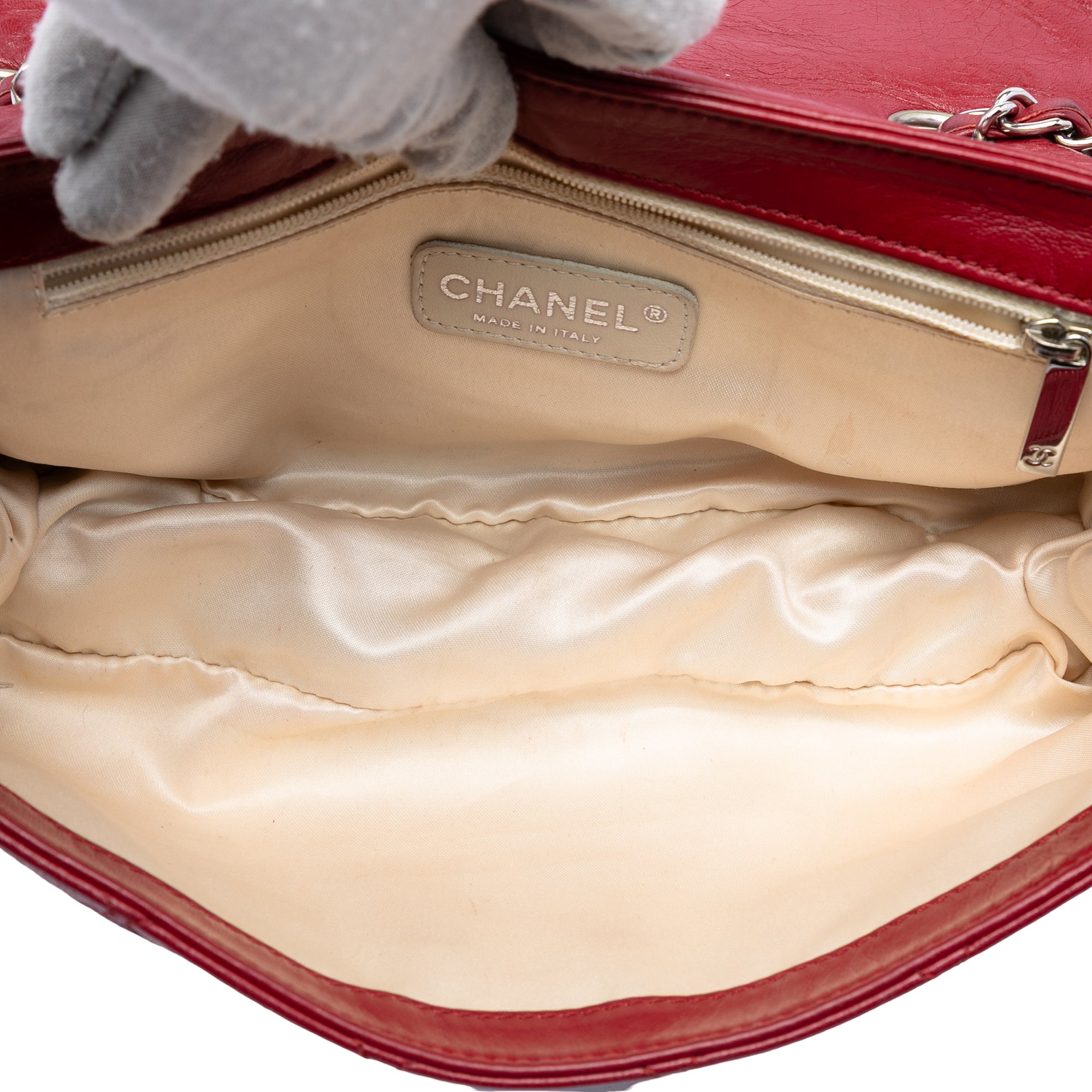 Quilted Aged Lambskin Reissue 2.55 East West Flap - Image 4