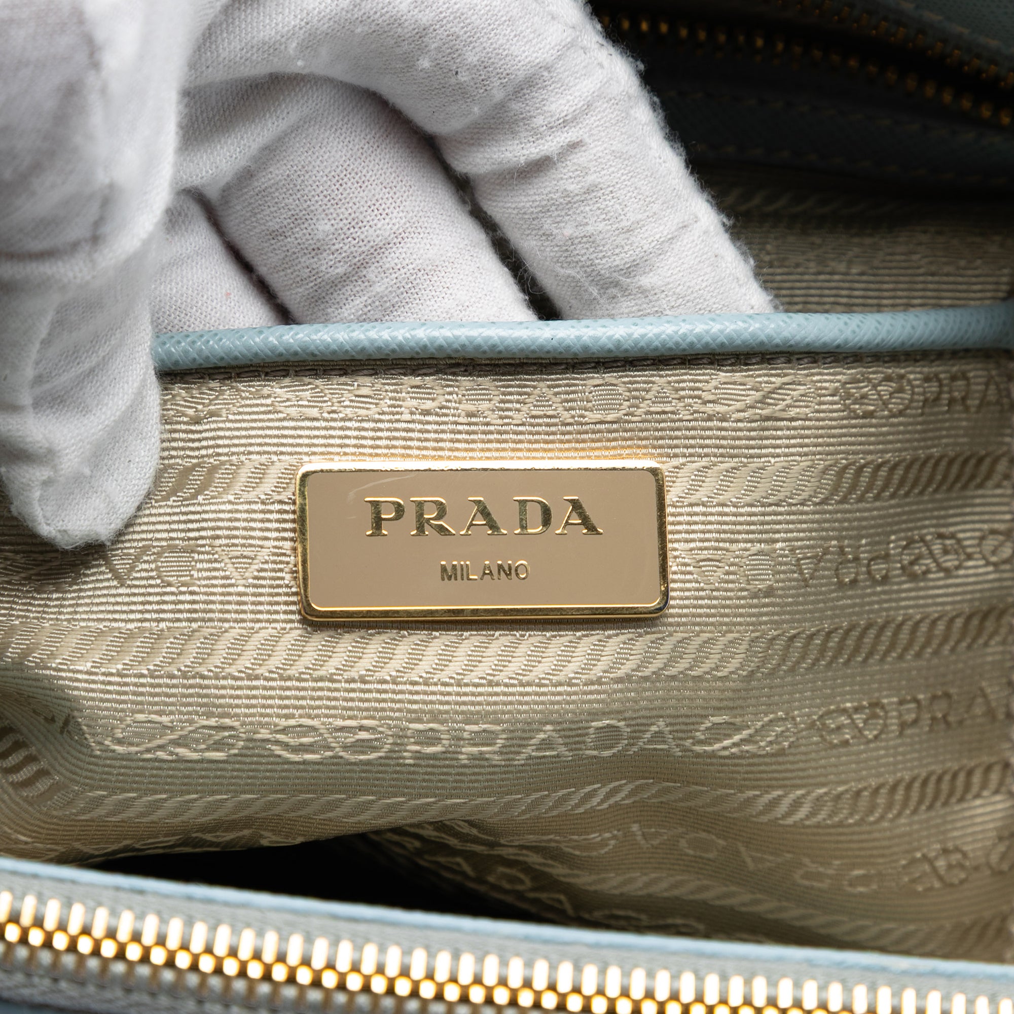 Large Saffiano Lux Galleria Double Zip Satchel - Image 5