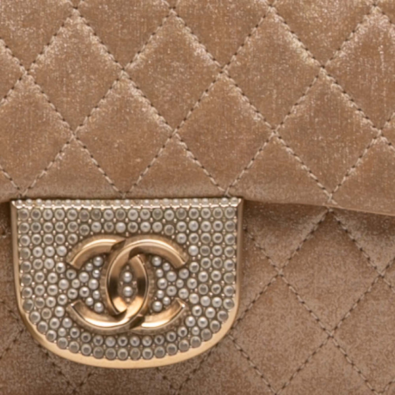 Small Quilted Iridescent Lambskin Pearl CC Crystal Flap - Image 8