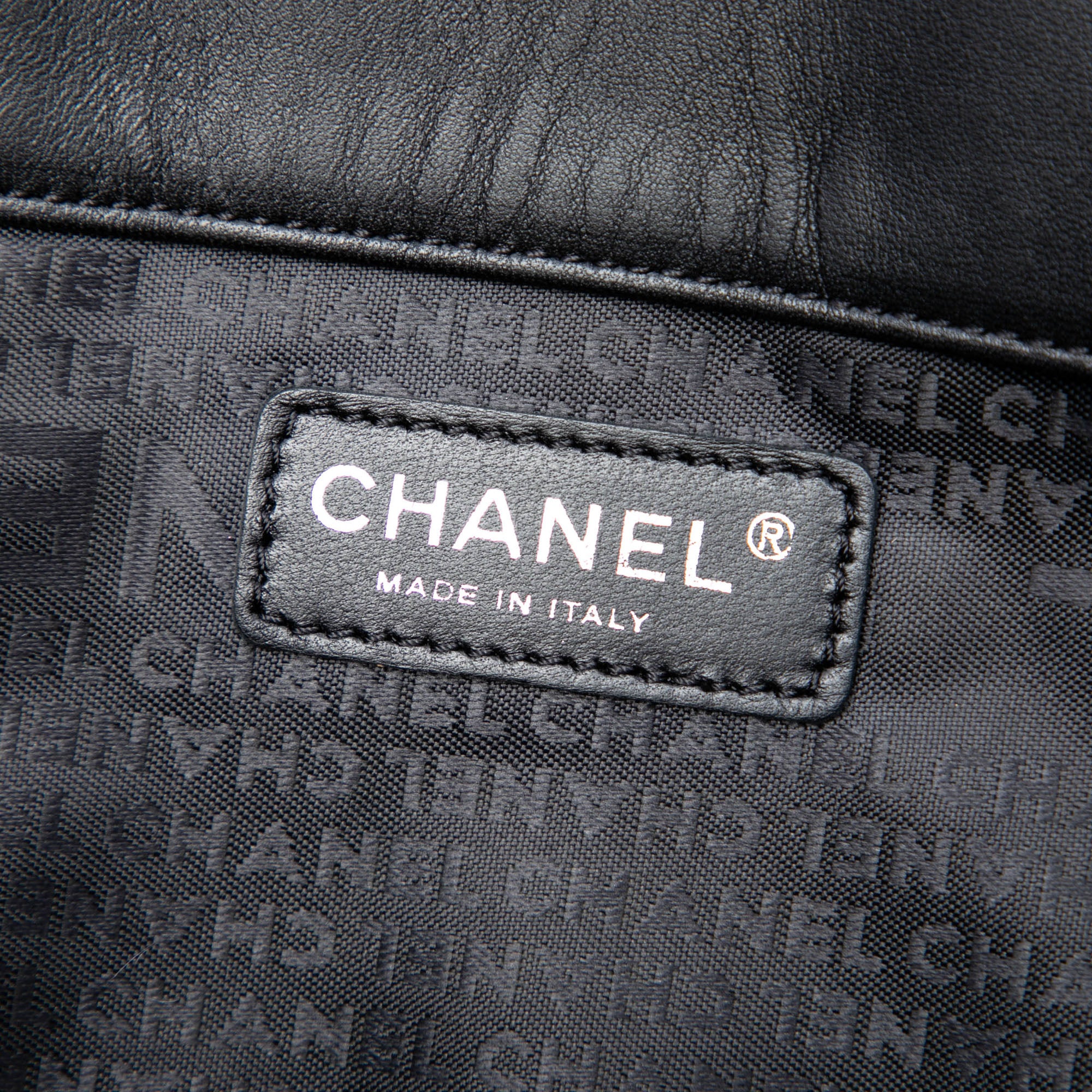 CC Choco Bar Lambskin Camellia No 5 Tote - Image 5