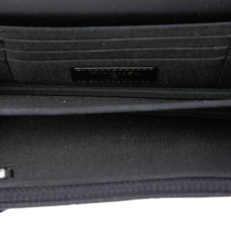 CC Quilted Calfskin Maxi Pearls Wallet on Chain - Image 4