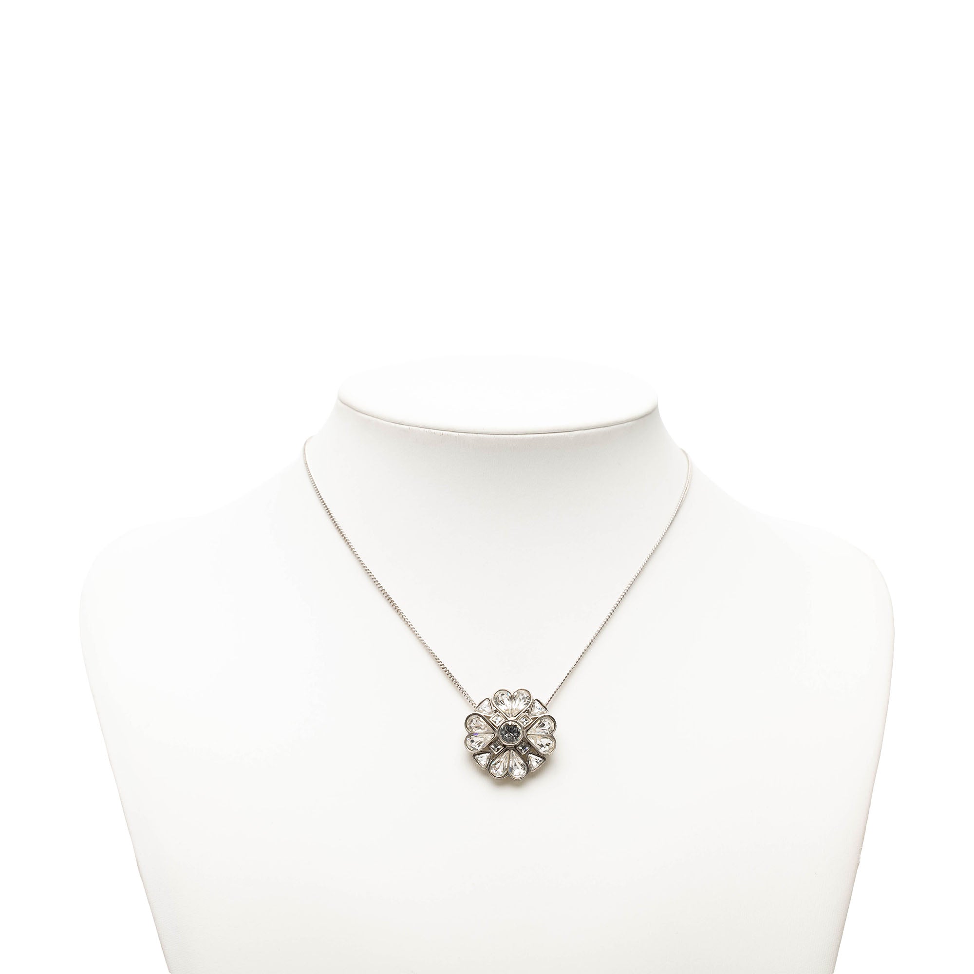 CC Brass Strass Clover Pendant Necklace - Image 6
