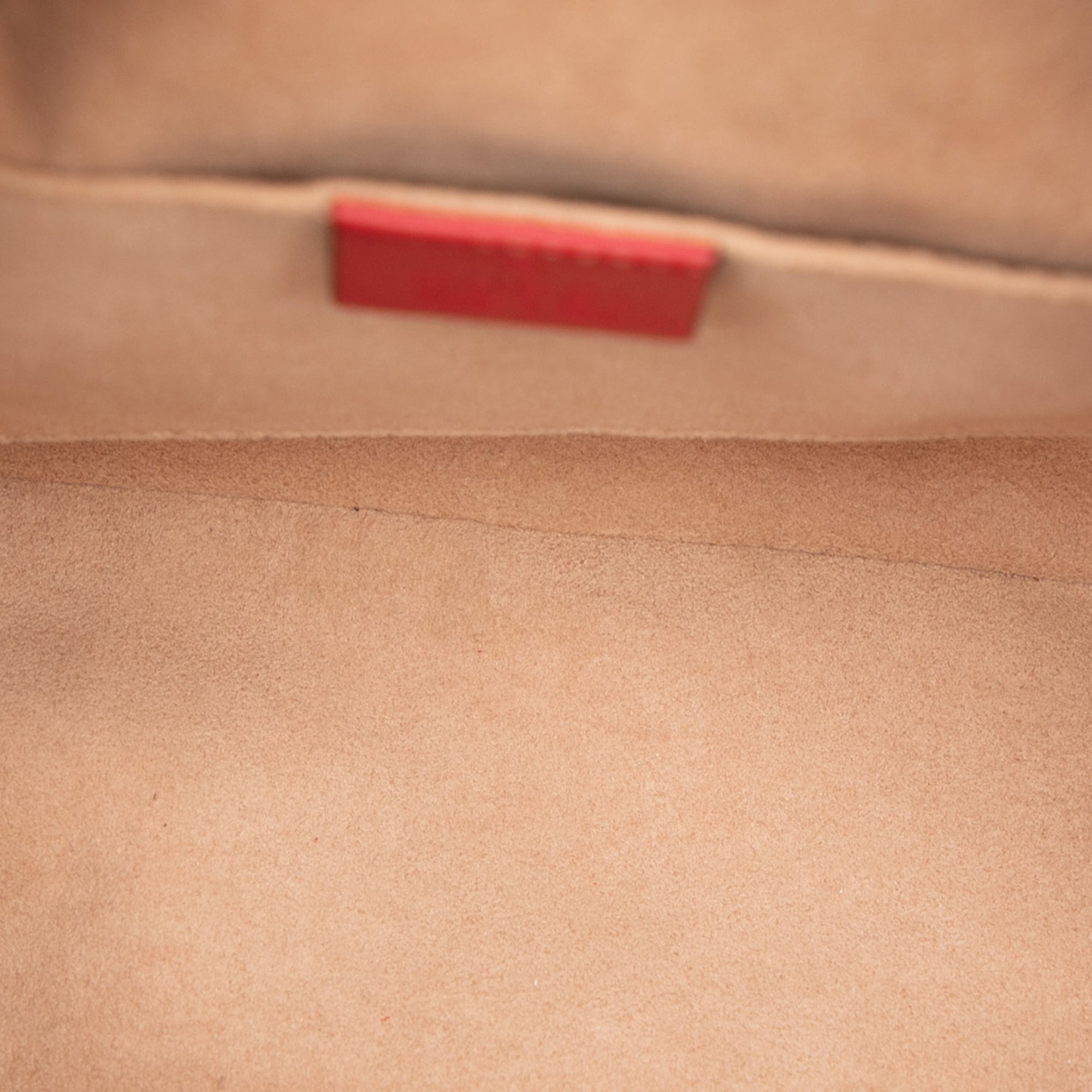 Small GG Marmont Matelasse Leather Backpack - Image 4