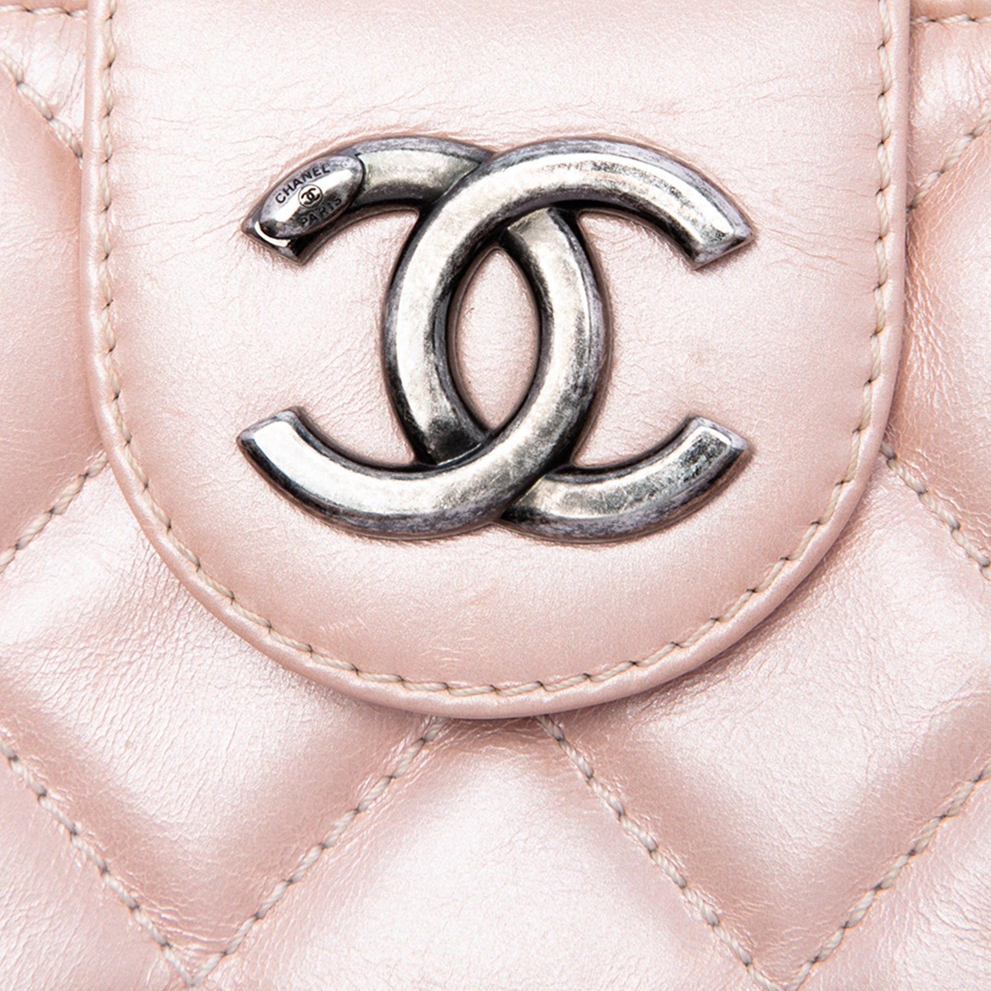 Quilted Glazed Calfskin Coco Pleats Clutch - Image 5