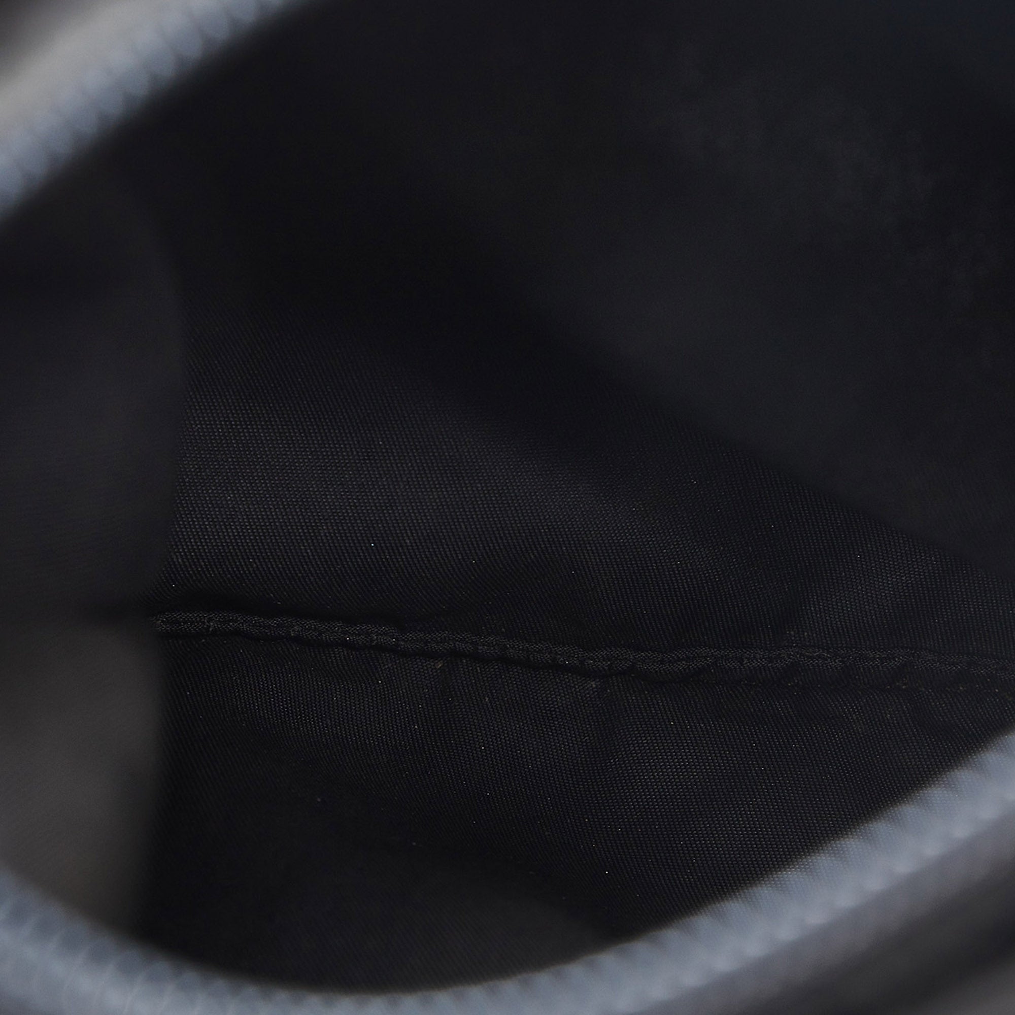 Tessuto Zip Top Crossbody - Image 5