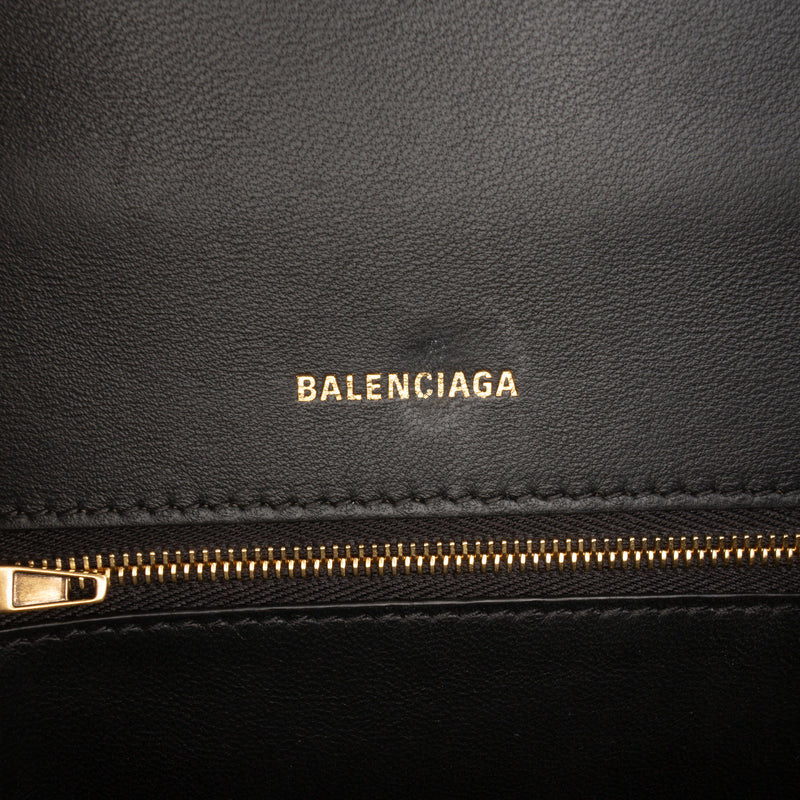 Small Shiny Box Calfskin Hourglass Top Handle Bag - Image 5