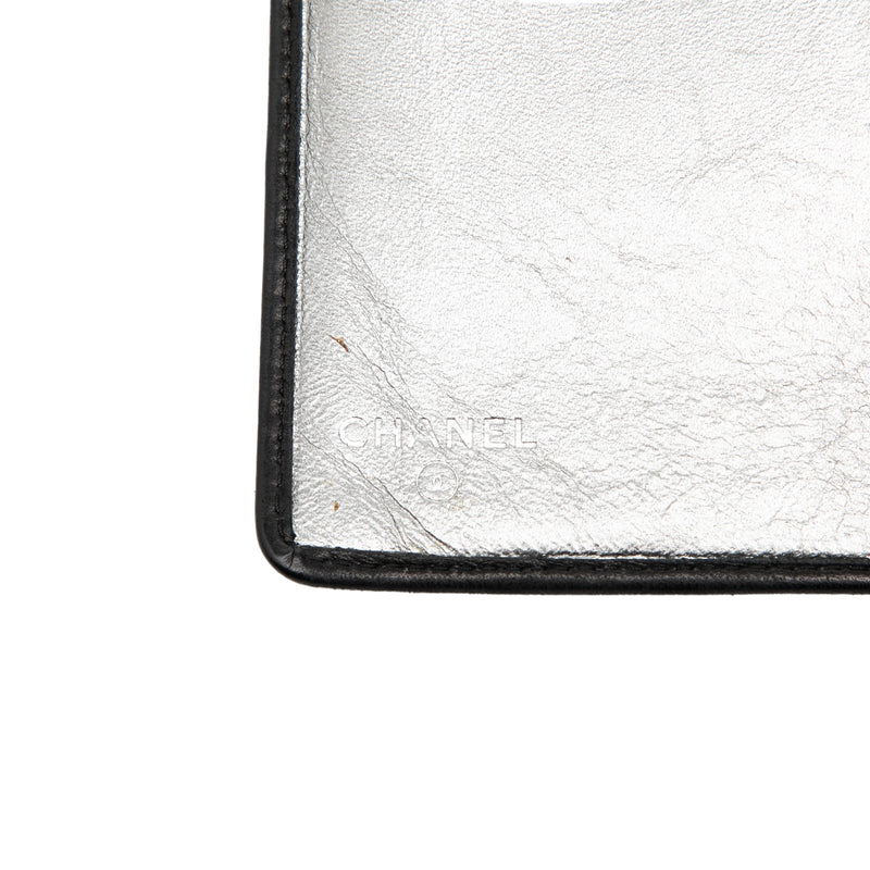 Lambskin Vertical Quilted Mademoiselle Yen Wallet - Image 5