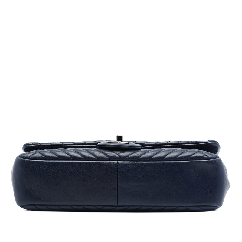 Medium Lambskin CC Crossing Flap - Image 3