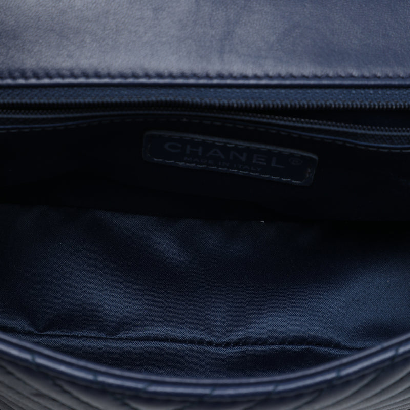 Medium Lambskin CC Crossing Flap - Image 4