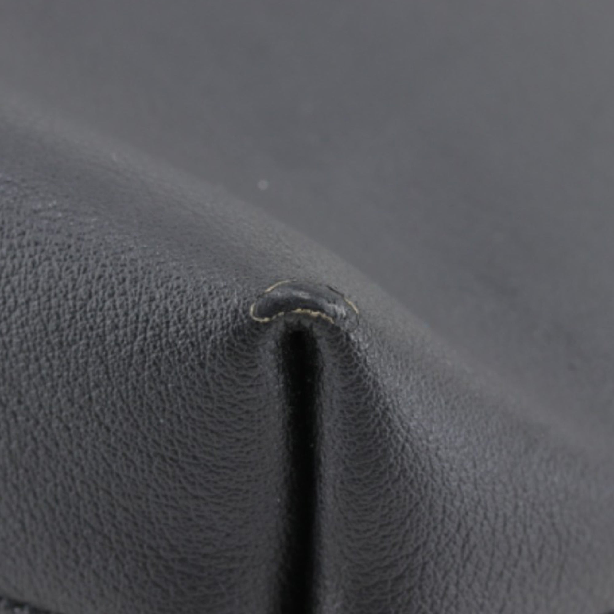 Toy Leather North South Shopping Tote - Image 8