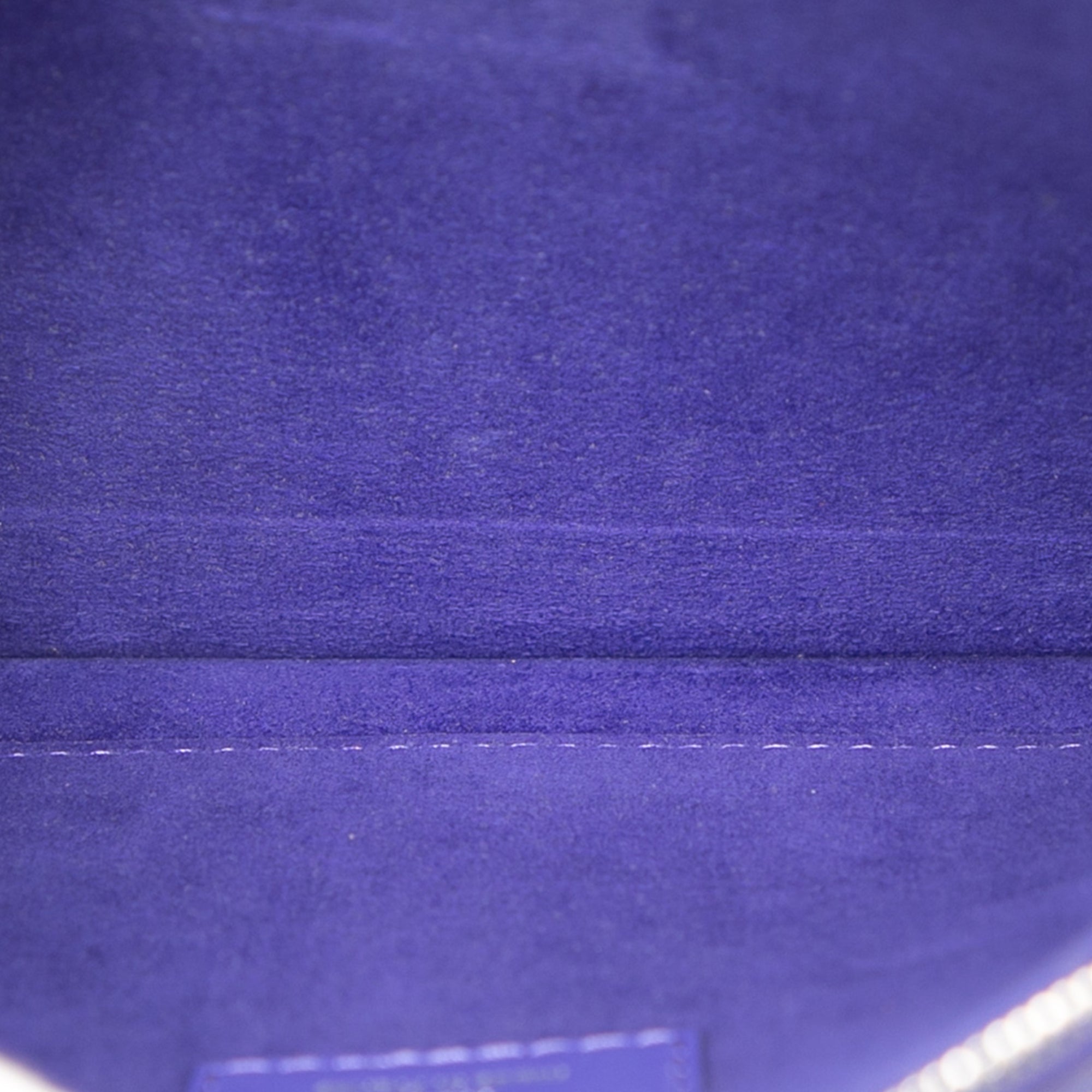 Epi Neverfull Pouch - Image 4