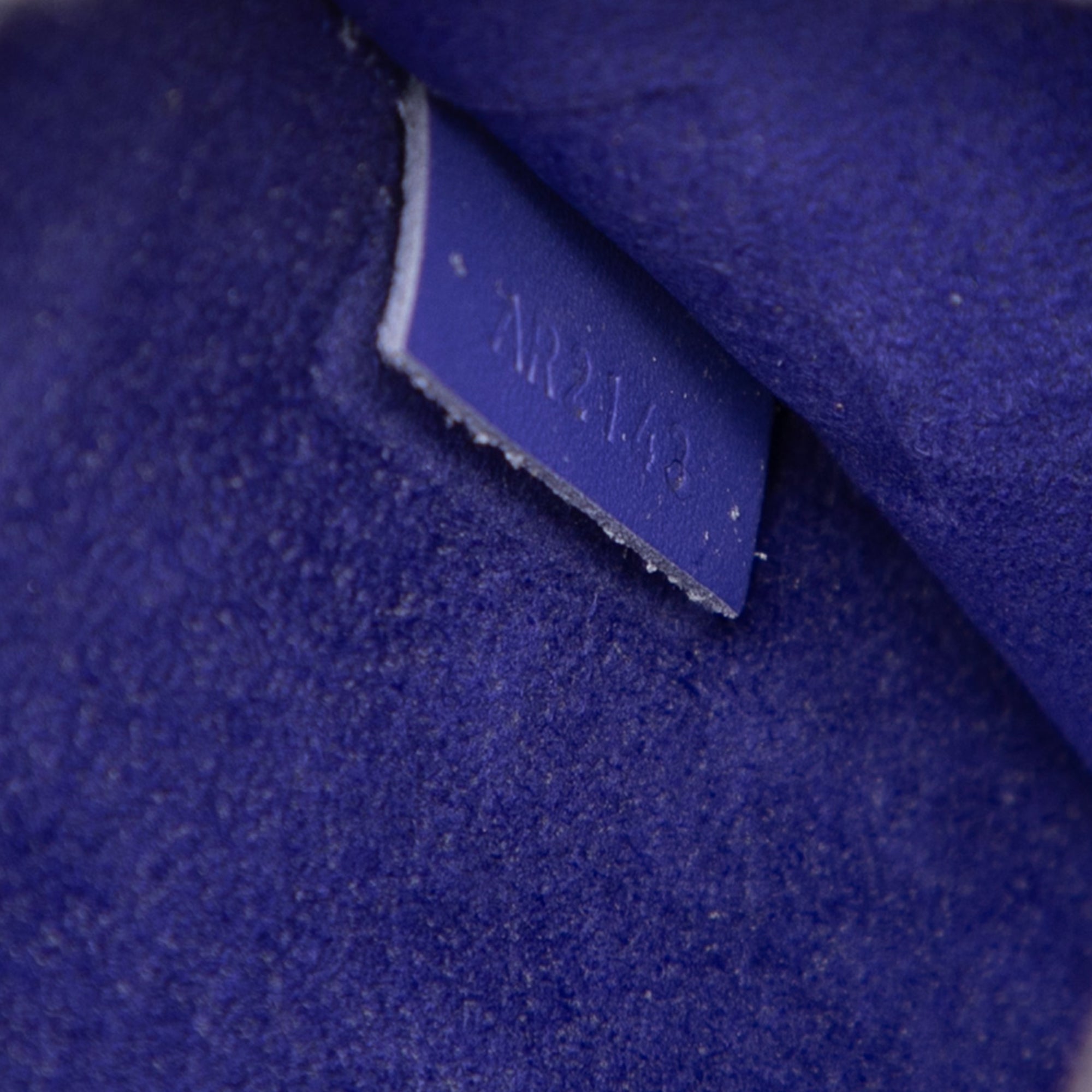 Epi Neverfull Pouch - Image 6