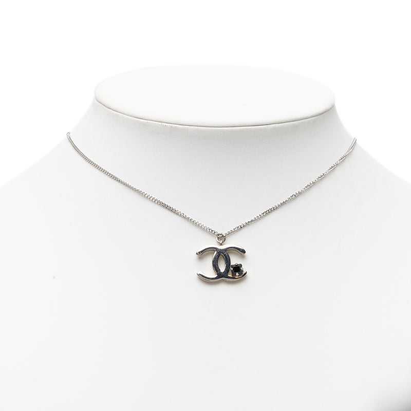 CC Brass Crystal Pendant Necklace - Image 5