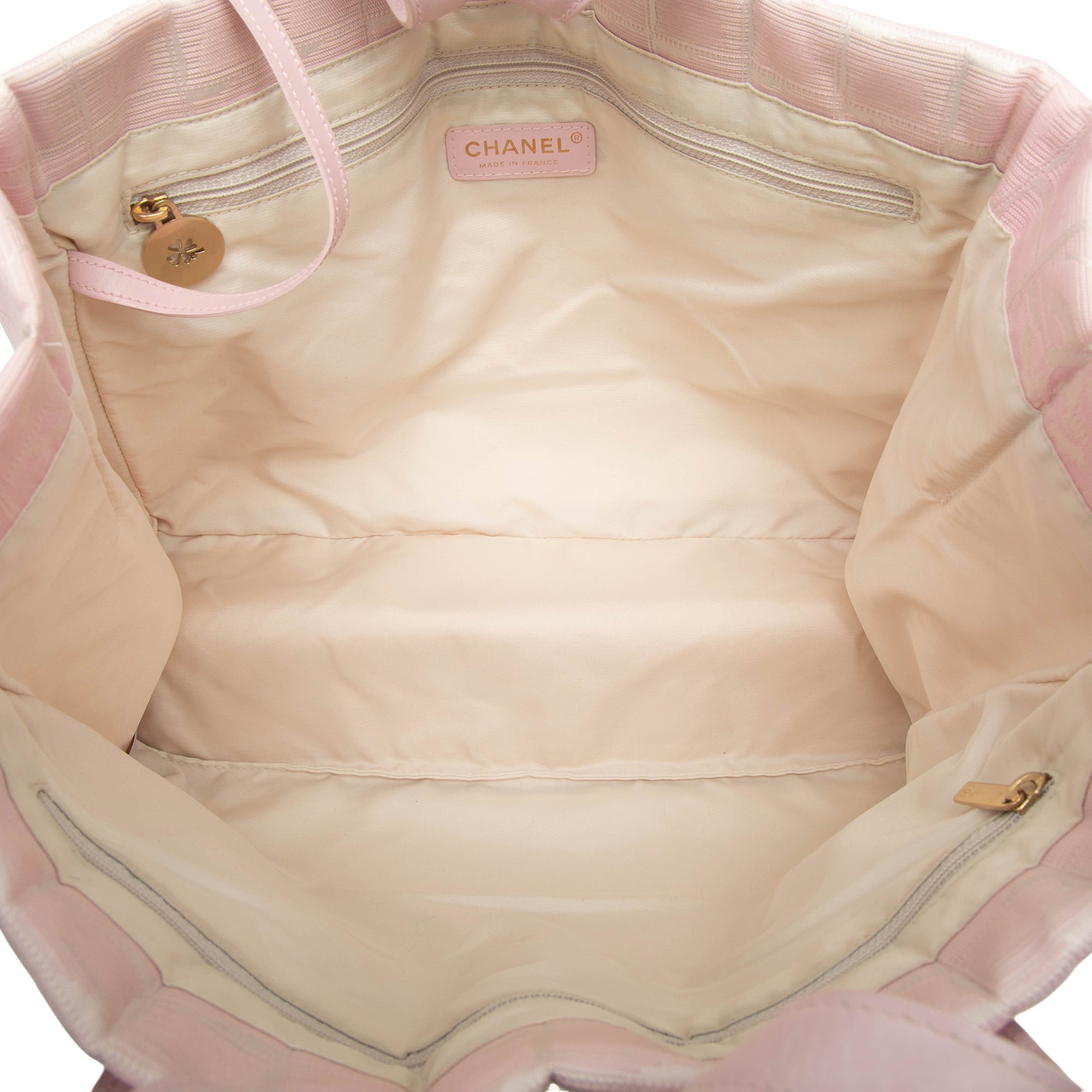 New Travel Line Nylon Tote - Image 4