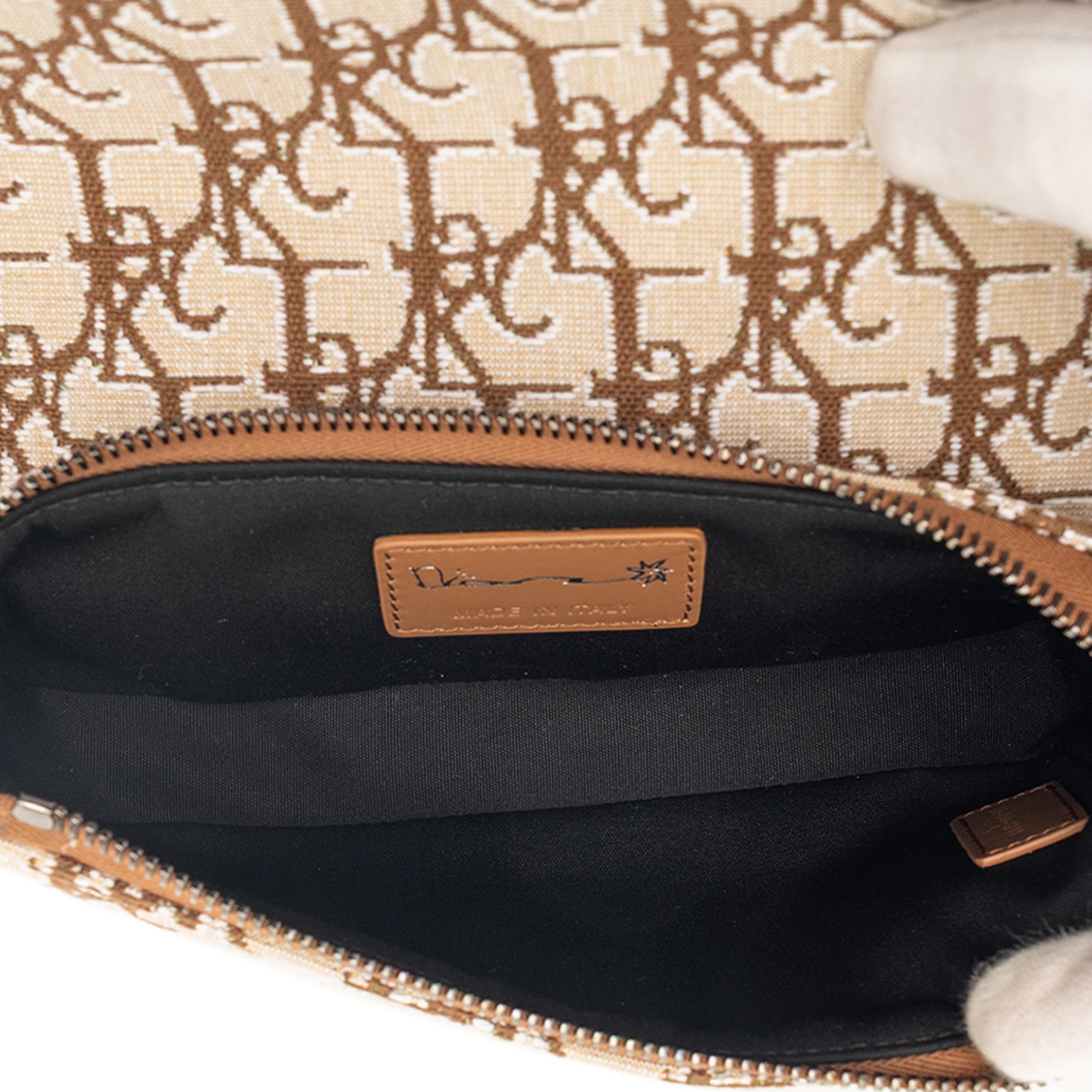 Cactus Jack Oblique Canvas Saddle Arm Pouch - Image 4