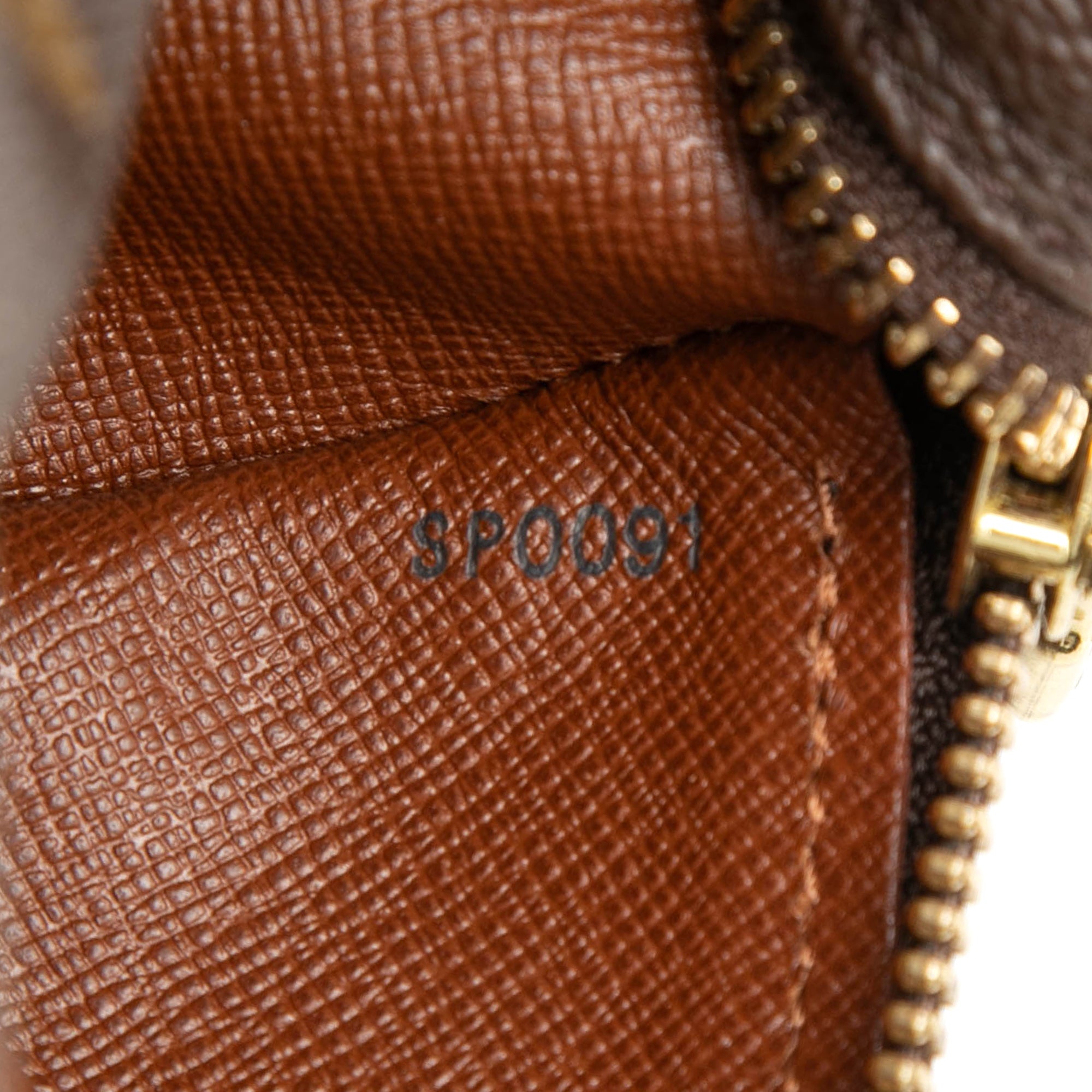 Monogram Papillon 26 - Image 6