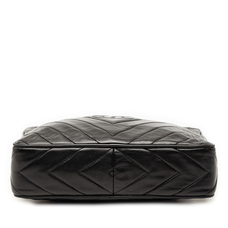 CC Diamond Quilted Lambskin Tassel Camera Bag - Image 3