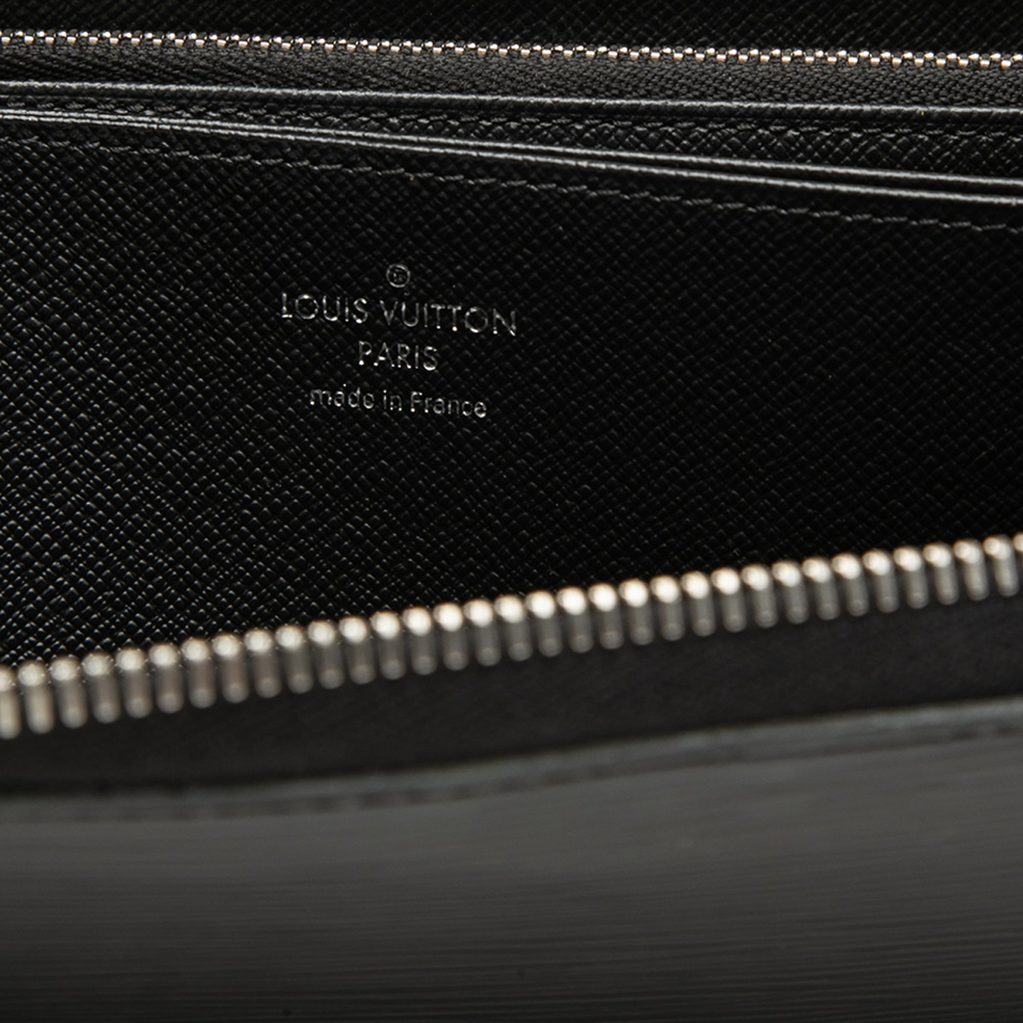 Epi Zippy Long Wallet - Image 5